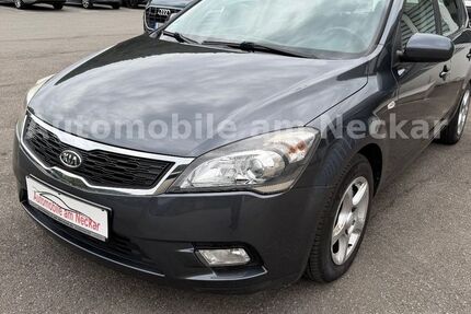 Kia ceed / Ceed 148.000 km 4.999 &euro; Oberndorf am Neckar 78727