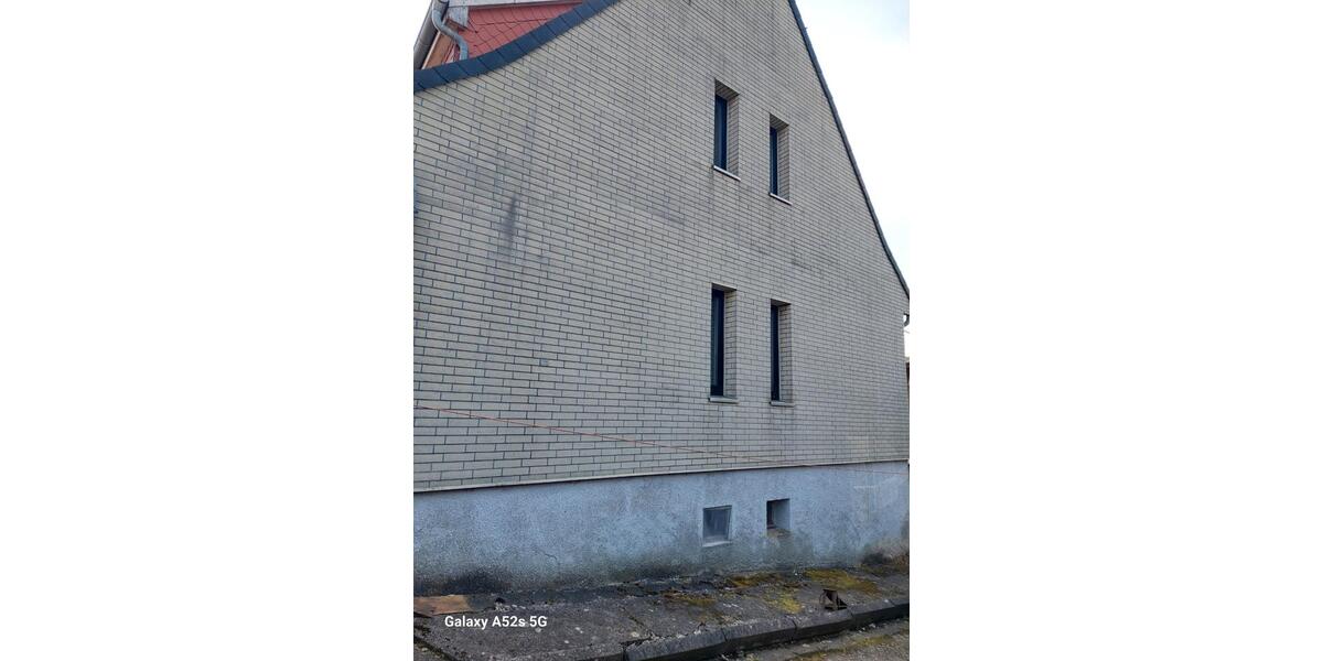 Doppelhaushälfte Anrode - 6.5 Zimmer, 90 m&sup2;, 38.000&euro; | Angebot:27018017