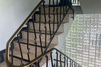 Haus zum Kaufen in Eltville -Erbach 898.000 € 290 m² 10 zimmer