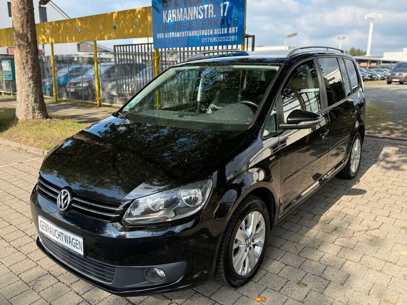 VW Touran 192.000 km 7.249 € Osnabrück 49084