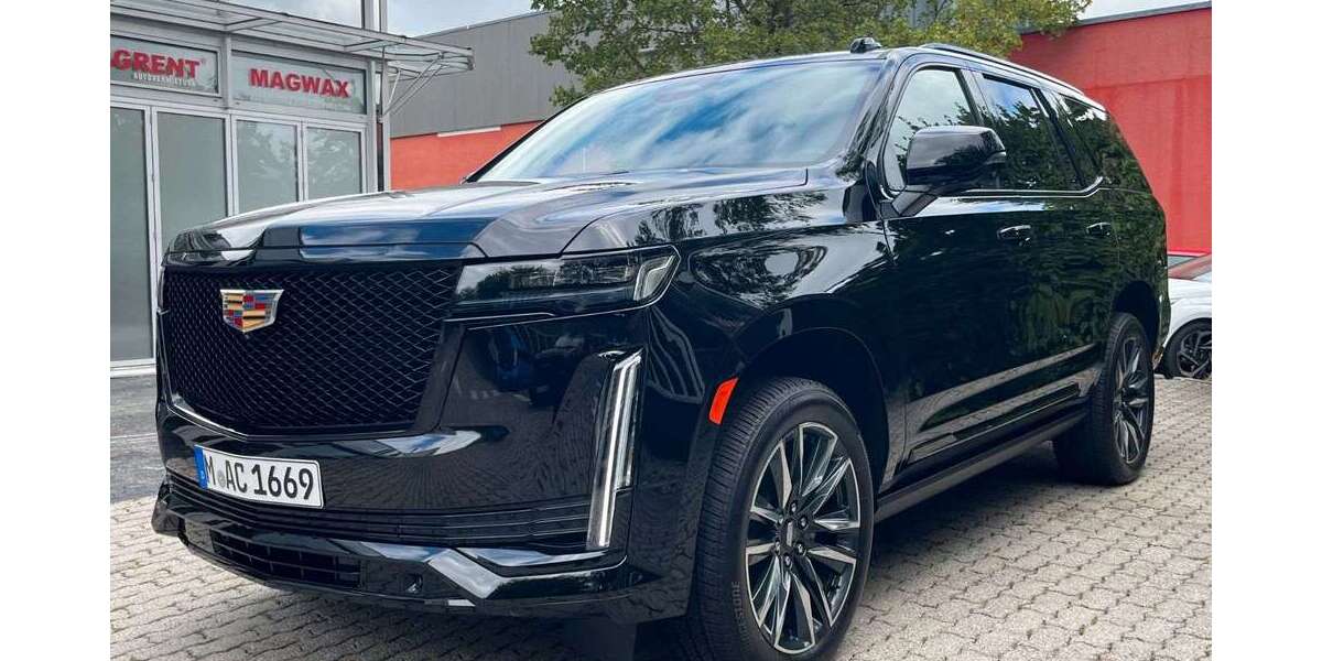 Cadillac Escalade 11.500 km 104.900 &euro; München 81825