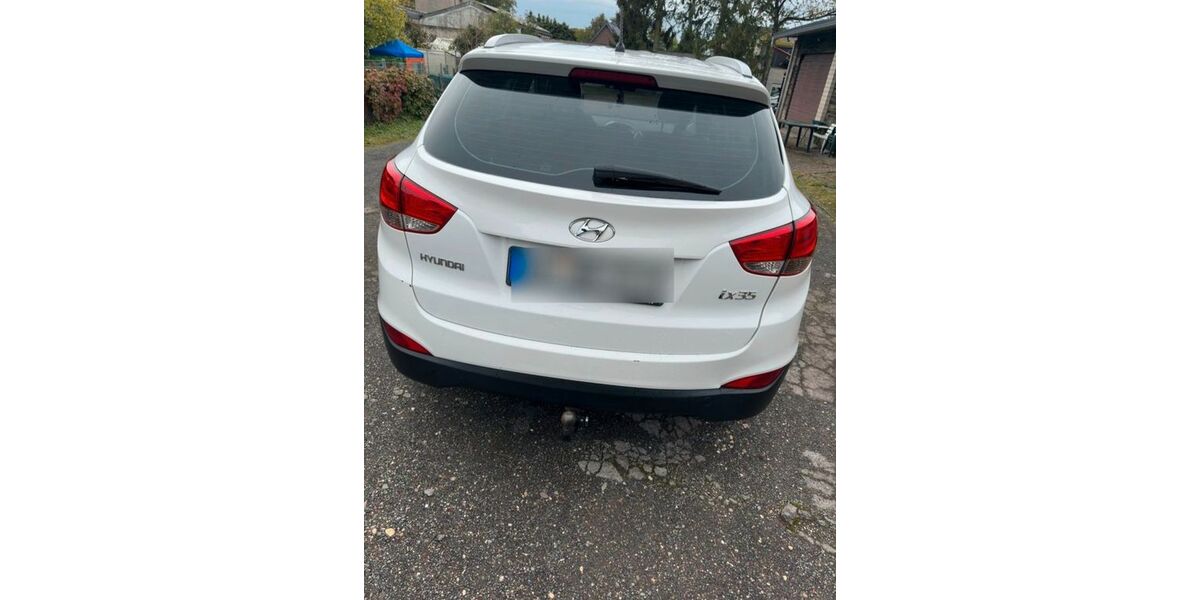 Hyundai ix35 228.000 km 5.000 &euro; Oberhausen 46045