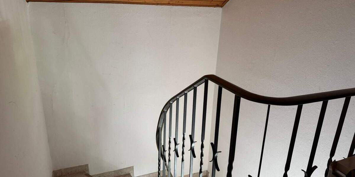 Mehrfamilienhaus, Wohnhaus Tiefenbach - 8 Zimmer, 180 m&sup2;, 319.000&euro; | Angebot:25669400