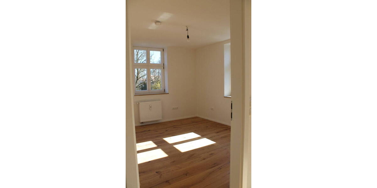 Etagenwohnung Dinkelsbühl - 3 Zimmer, 70 m&sup2;, 279.000&euro; | Angebot:26249028