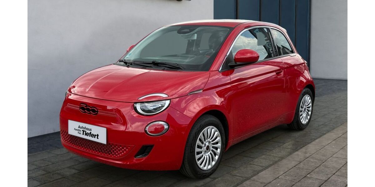 Fiat 500e 15.150 km 21.899 &euro; Lauchringen 79787