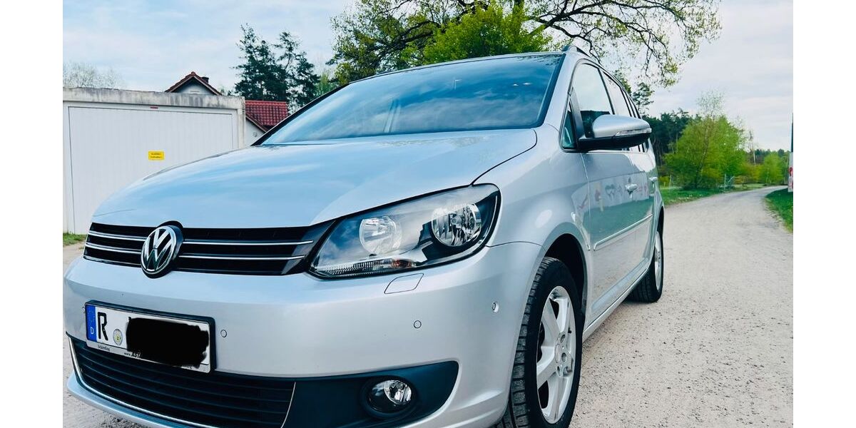 VW Touran 176.500 km 9.900 &euro; Regensburg 93047