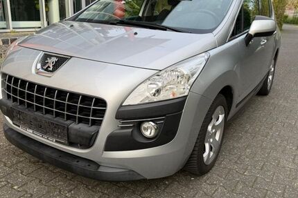 Peugeot 3008 172.000 km 3.499 &euro; Paderborn 33100
