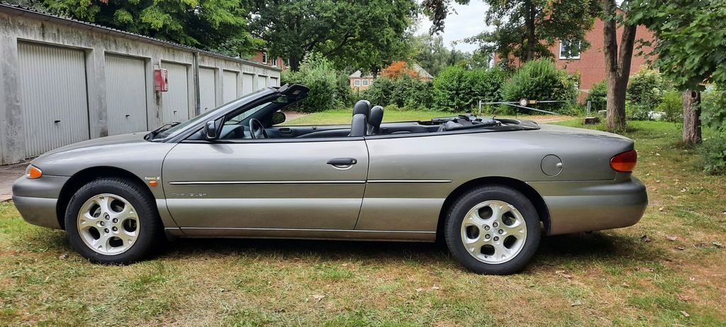 Chrysler Stratus 55.506 km 3.300 € Wentorf 21465