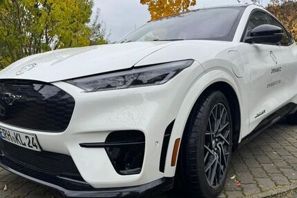 Ford Mustang Mach-E 60.491 km 41.900 &euro; Röttenbach 91341