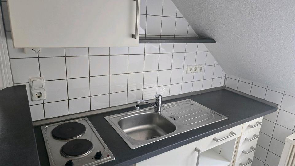 Dachgeschoßwohnung Remshalden - 3 Zimmer, 40 m&sup2;, 580&euro; | Angebot:24952154