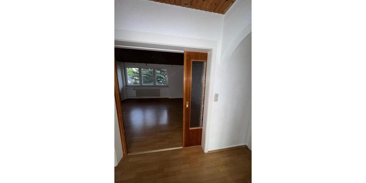 Etagenwohnung Königstein im Taunus - 4 Zimmer, 90 m&sup2;, 420.000&euro; | Angebot:27144260