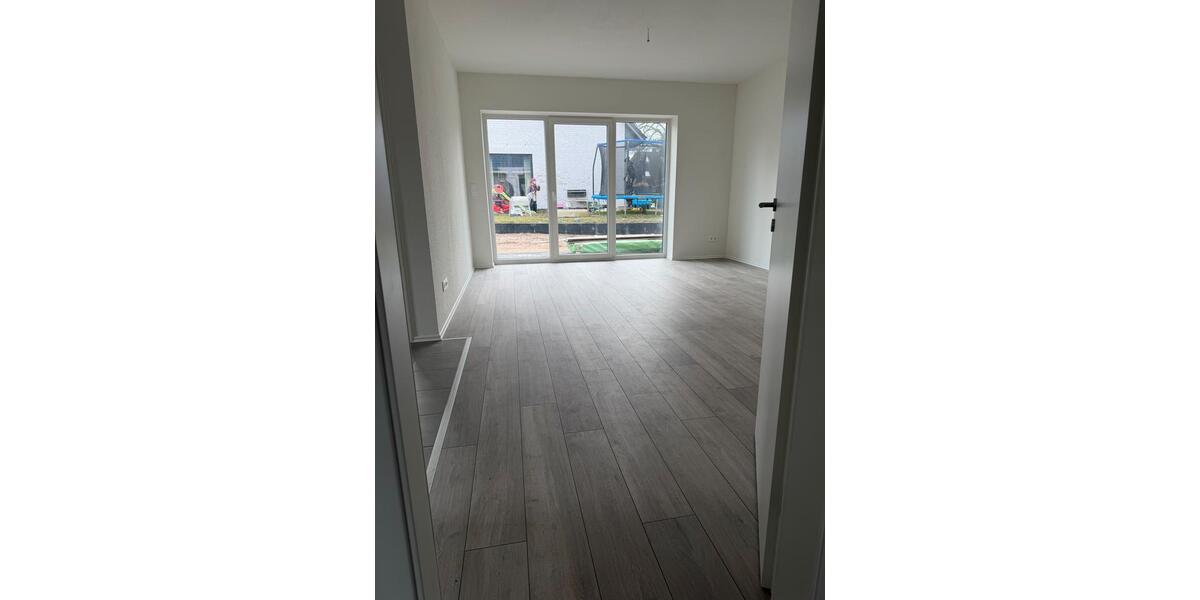 Reihenhaus Tastrup - 3 Zimmer, 95 m&sup2;, 1.400&euro; | Angebot:25309836