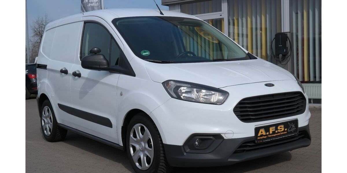 Ford Tourneo Courier 31.820 km 13.990 &euro; Stahnsdorf 14532