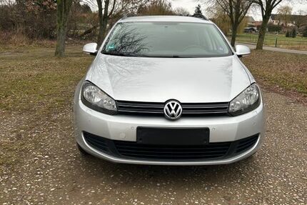 VW Golf 172.800 km 4.990 &euro; Groß Pankow 16928