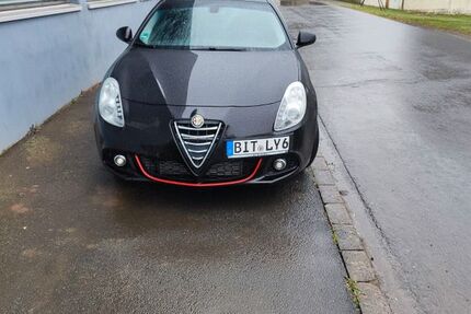 Alfa Romeo Giulietta 183.000 km 7.000 &euro; Neuerburg 54673