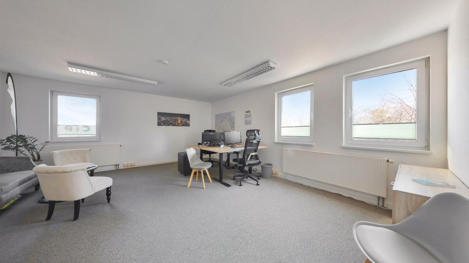 Gewerbeobjekt Neubrandenburg Datzeberg - 800&euro; | Angebot:26090897