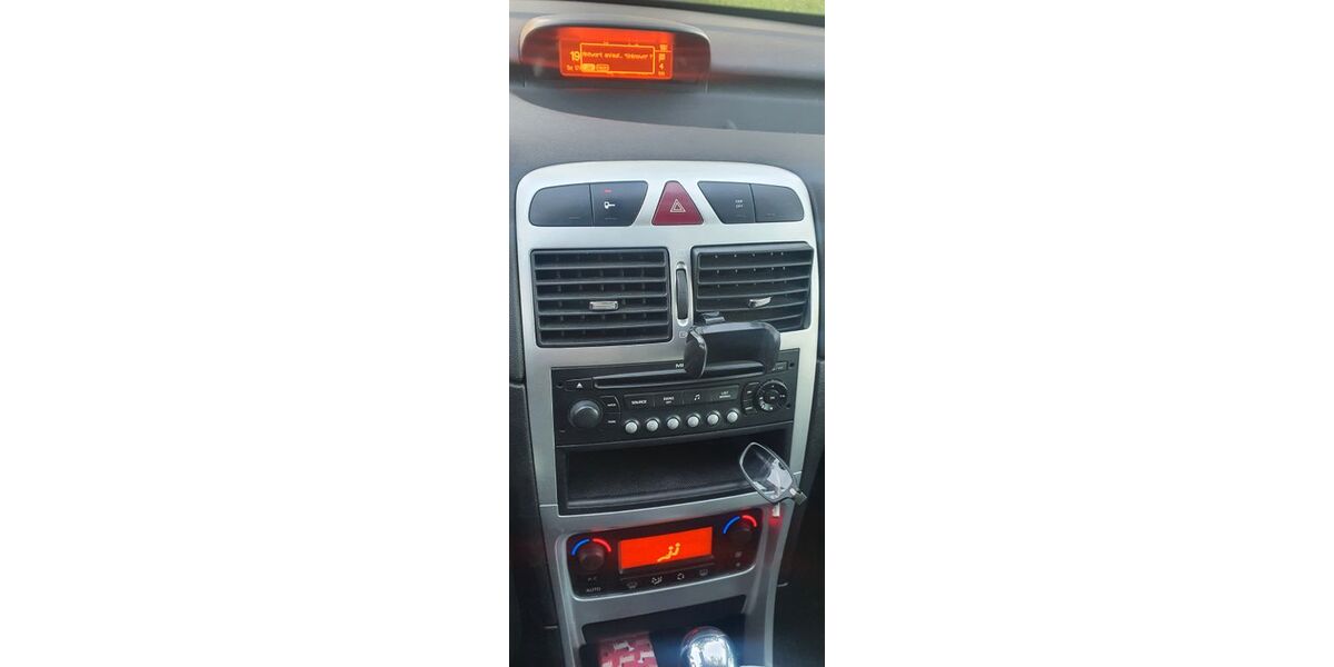 Peugeot 307 290.000 km 800 &euro; Frankfurt am Main 60316