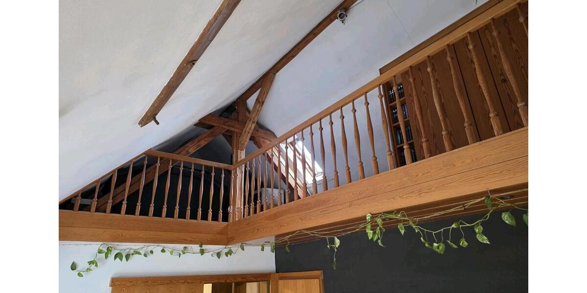 Dachgeschoßwohnung Herdorf - 4 Zimmer, 100 m&sup2;, 155.000&euro; | Angebot:26889413
