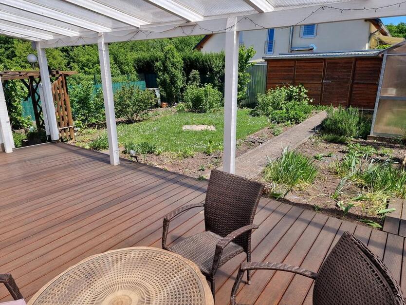 Einfamilienhaus mit großer Terrasse, Garten und Sauna in Ensdorf