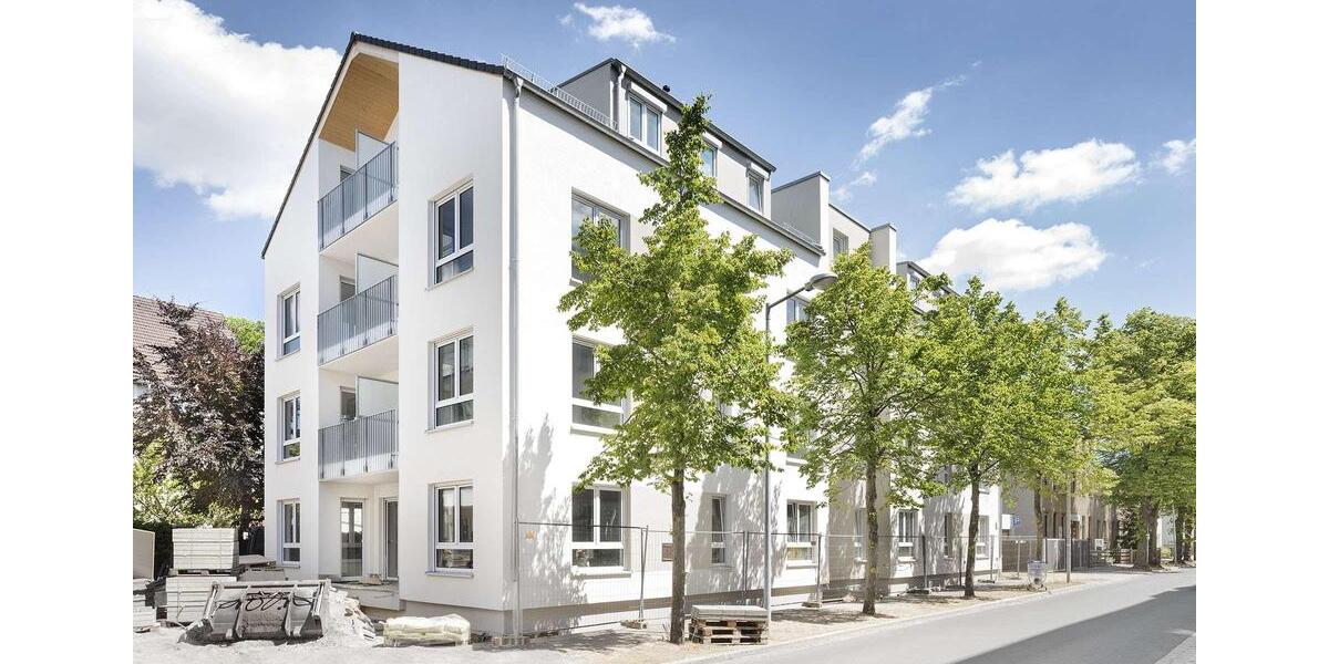 Etagenwohnung Hennigsdorf - 4 Zimmer, 109 m&sup2;, 1.399&euro; | Angebot:26296517