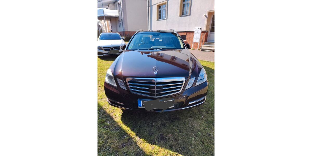 Mercedes-Benz E 250 181.000 km 13.000 &euro; Neustadt (Dosse) 16845