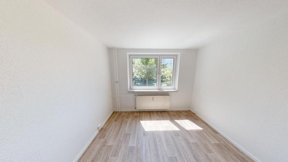 Erdgeschoßwohnung Chemnitz Helbersdorf - 3 Zimmer, 74 m&sup2;, 463&euro; | Angebot:26682199