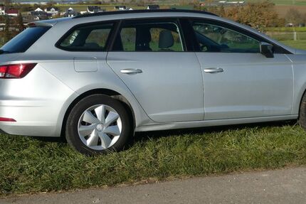 Seat Leon 90.000 km 12.500 &euro; Ulm 89073