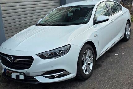 Opel Insignia 137.000 km 10.850 &euro; Fellbach 70736