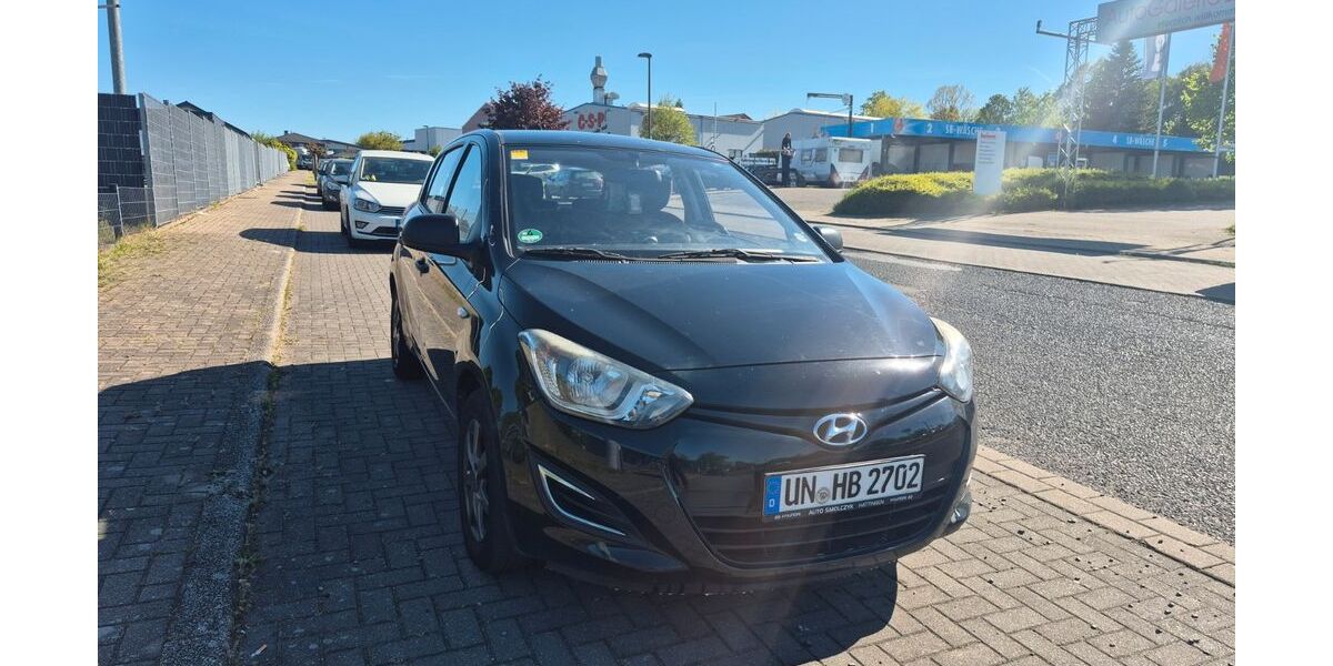 Hyundai i20 172.000 km 4.000 &euro; Kamen 59174
