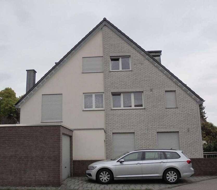 Haus zum Kaufen in Mönchengladbach - Holt 799.925 € 300 m²