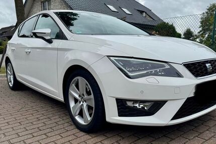 Seat Leon 53.200 km 15.900 € Rheinberg 47495