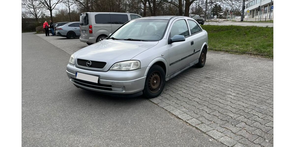 Opel Astra 139.000 km 950 &euro; Ulm 89077