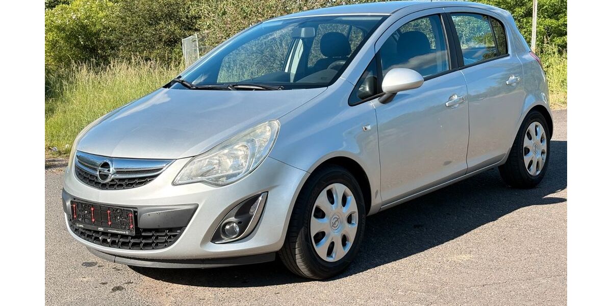 Opel Corsa 98.378 km 3.670 &euro; Sangerhausen 06526