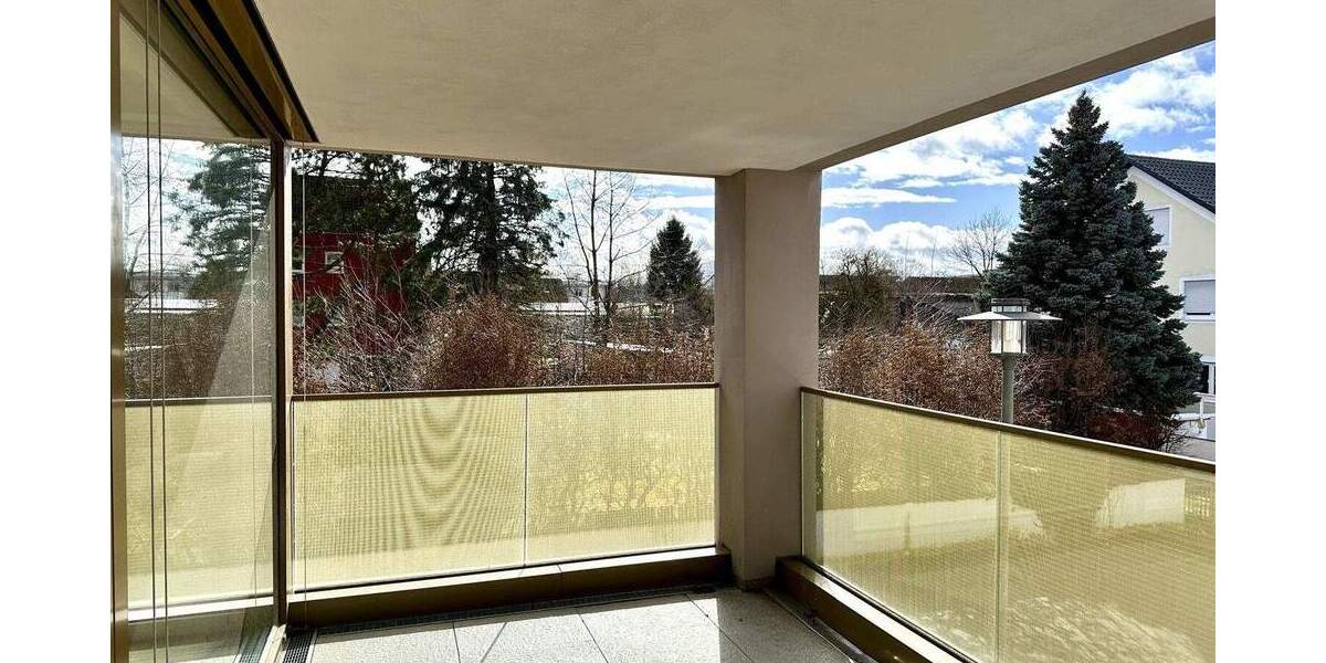 Etagenwohnung Illertissen - 3 Zimmer, 108 m&sup2;, 1.350&euro; | Angebot:25167027