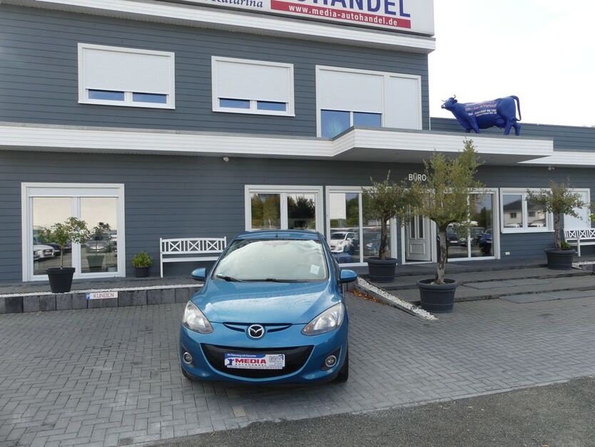 Mazda 2 92.000 km 5.900 € Magdeburg 39108