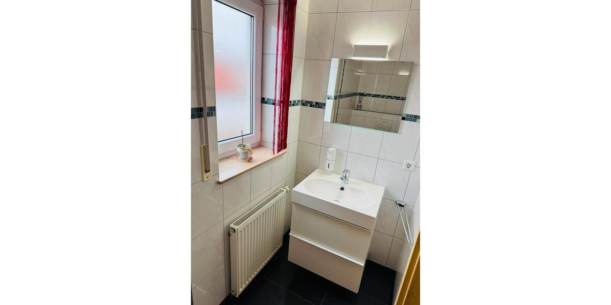 Doppelhaushälfte Künzelsau - 6 Zimmer, 180 m&sup2;, 499.000&euro; | Angebot:26822133