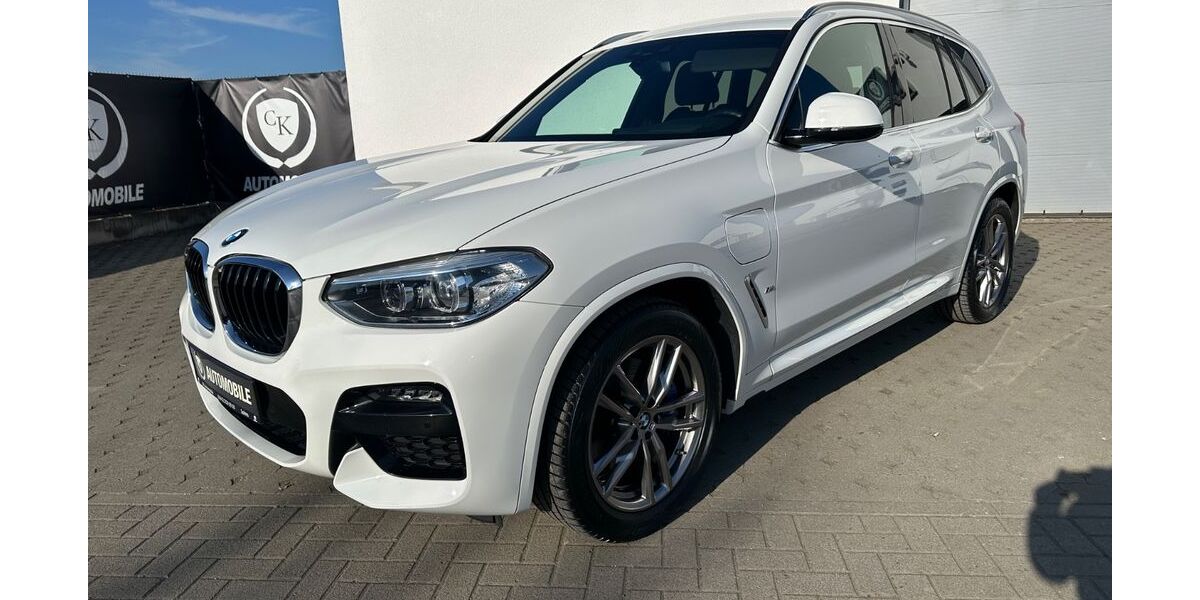 BMW X3 83.546 km 29.900 &euro; Solms 35606