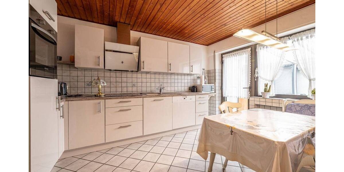 Reihenmittelhaus Selfkant / Hillensberg Hillensberg - 6 Zimmer, 186 m&sup2;, 210.000&euro; | Angebot:25802755