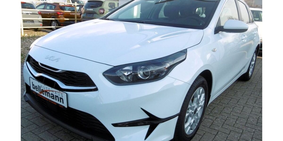 Kia ceed / Ceed 18.700 km 27.990 &euro; St. Leon-Rot OT Rot 68789