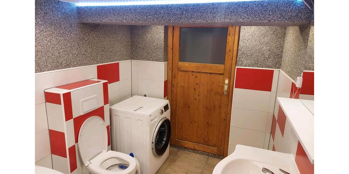 Mehrfamilienhaus, Wohnhaus Ahorn - 8 Zimmer, 110 m&sup2;, 260.000&euro; | Angebot:26182759