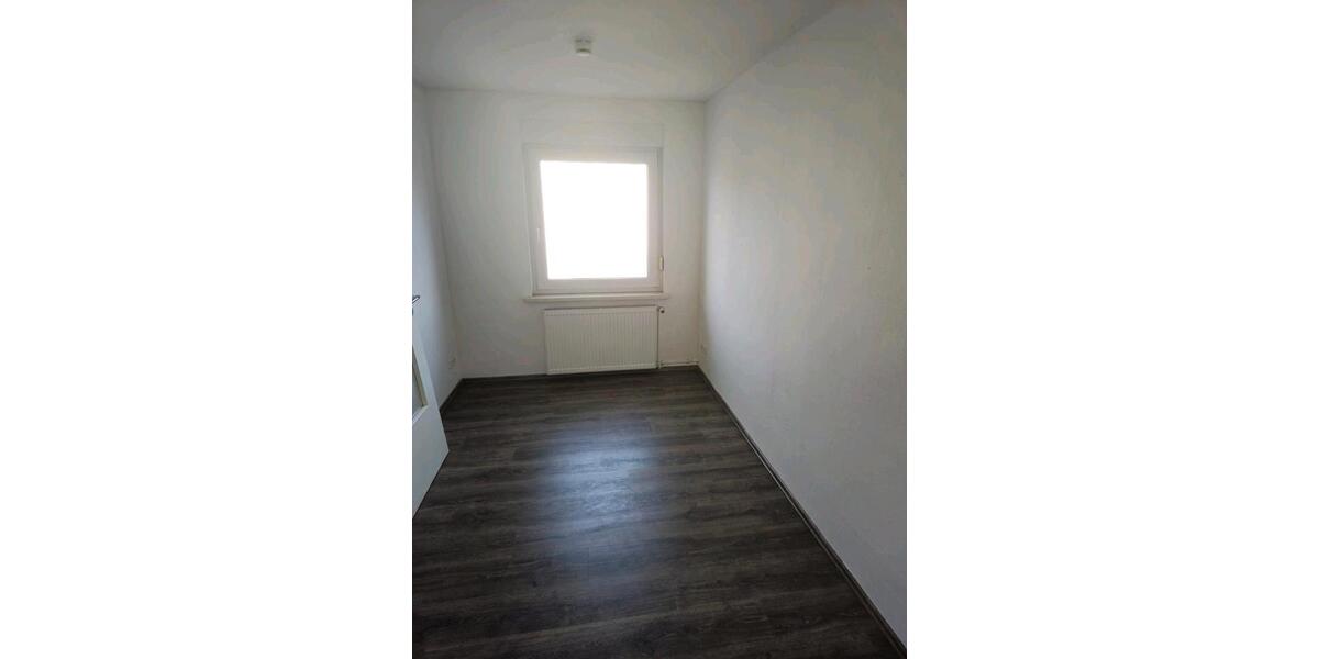 Erdgeschoßwohnung Oebisfelde-Weferlingen Weferlingen - 3 Zimmer, 61 m&sup2;, 99.900&euro; | Angebot:26444627
