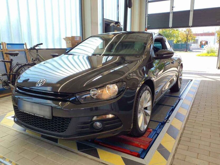 VW Scirocco 120.980 km 8.280 € Fellbach 70736
