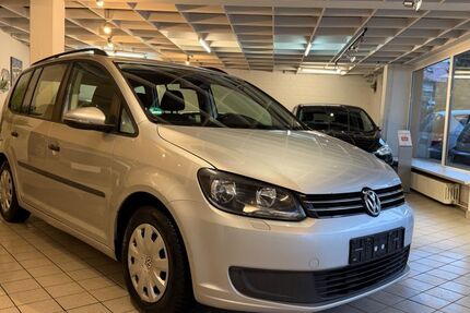 VW Touran 197.000 km 4.990 &euro; Schwanfeld 97523