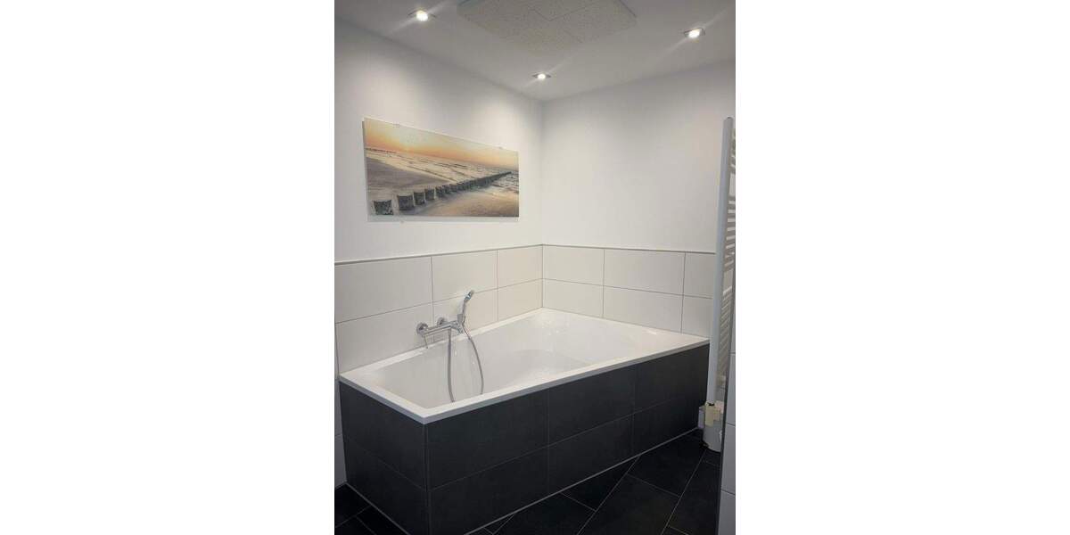 Etagenwohnung Oberhausen Klosterhardt-Nord - 3 Zimmer, 96 m&sup2;, 359.000&euro; | Angebot:24711885