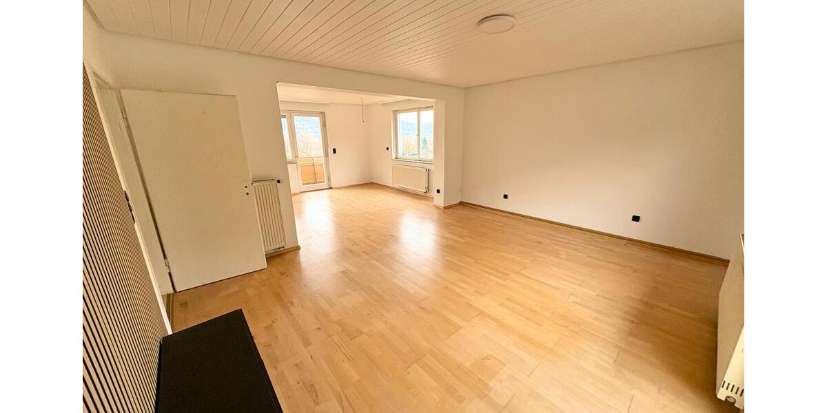 Einfamilienhaus Ochsenfurt - 8 Zimmer, 185 m&sup2;, 449.000&euro; | Angebot:26228698