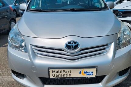 Toyota Verso 136.963 km 6.670 € Fürth 90763