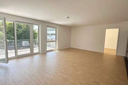 **Familien Willkommen** 4 Zimmer im NEUBAU mit Balkon, 2 Bäder und Einbauküche, Parkett, Aufzug 4 zimmer