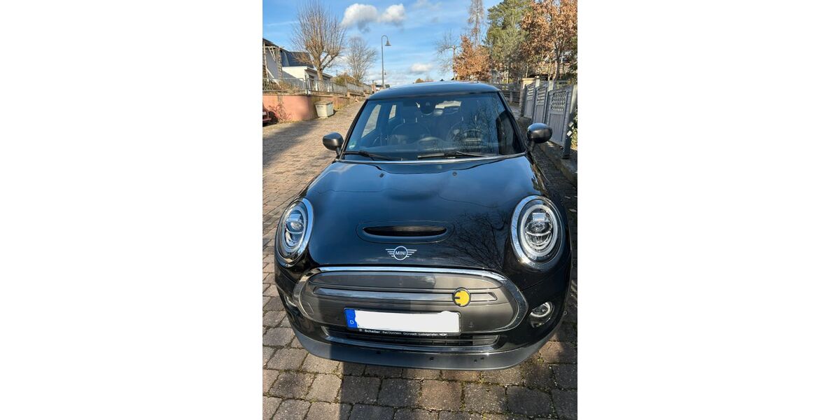 Mini Cooper SE 79.900 km 14.500 &euro; Carlsberg 67316
