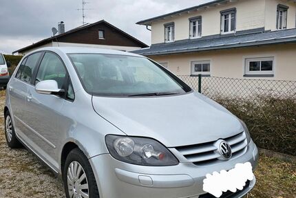 VW Golf Plus 135.000 km 2.500 &euro; Pfarrkirchen 84347