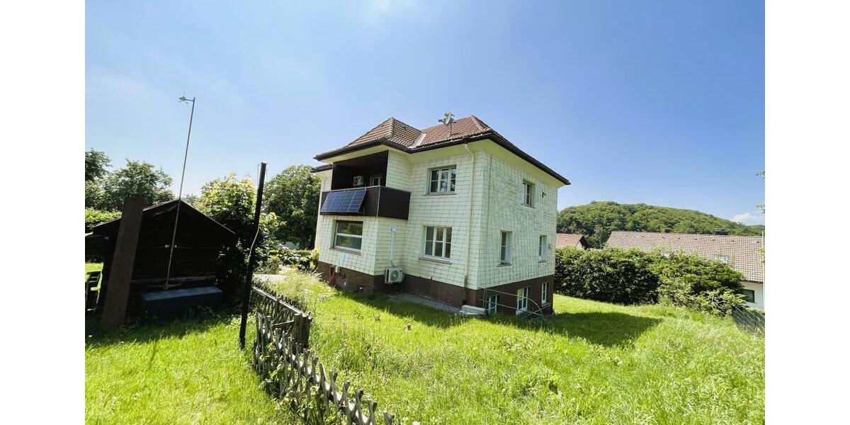 Villa Rickenbach - 10 Zimmer, 250 m&sup2;, 455.000&euro; | Angebot:23620170
